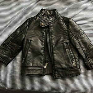 Leather jacket for toddlers sz 2T